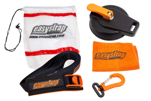 kit easystrap avec ventouse, mousqueton, sangle, chiffon et sachet de transport