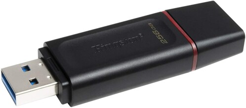 clé USB de stockage USB 3.2 DataTraveler Exodia 256 Go vue avec capuchon clipsé à l'arrière