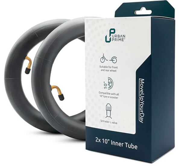 Deux chambres à air noires 10" avec valves Schrader coudées dorées à côté d’une boîte bleue et blanche Urban Prime