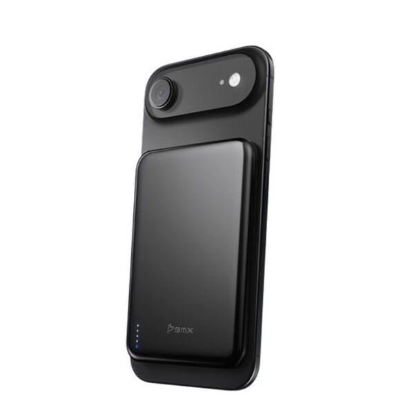 Powerbank en titane BMX coloris noir fixée à l'arrière d'un smartphone Android compatible charge sans fil par induction Qi2 de la même couleur