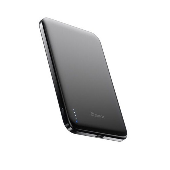 Vue du dessous de biais côté gauche de la batterie de secours fine et compacte BMX en métal avec port de chargement USB-C