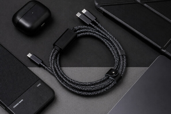 Câble USB-C vers 2 x USB-C Belt - 2 m
