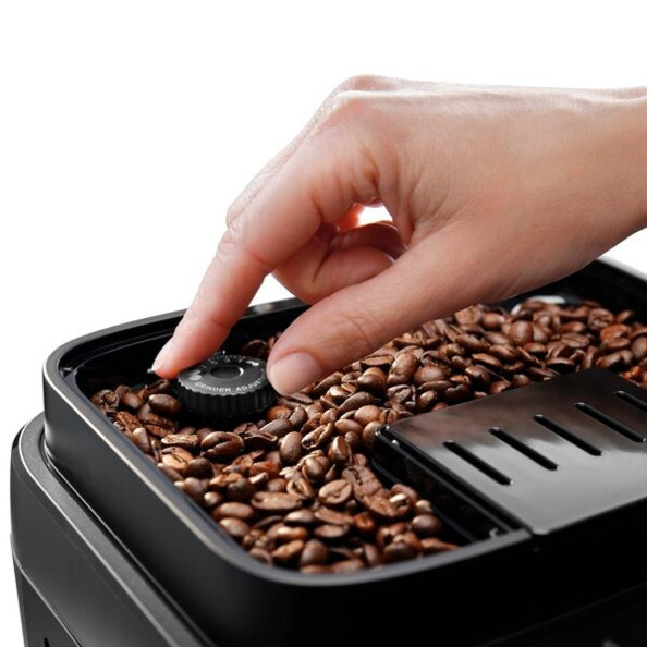 Machine à expresso broyeur automatique Magnifica Evo