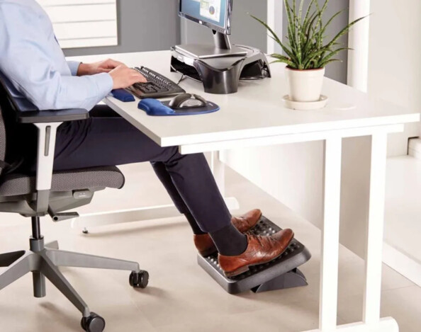 Repose-pieds ergonomique réglable