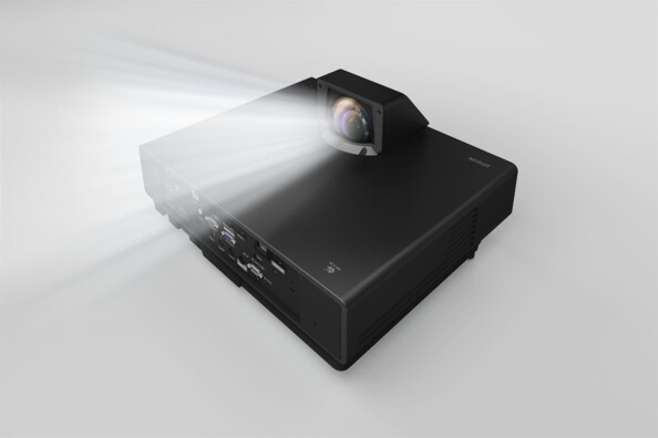 Vidéoprojecteur à focale ultra courte 3LCD Full HD 5000 lm EB-805F