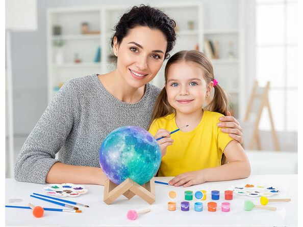 Lampe lune rechargeable à peindre avec kit peinture