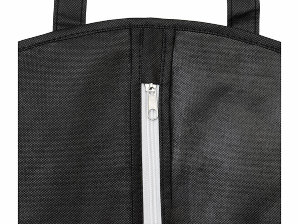 zoom sur fermeture zippée de la housse pour vêtements