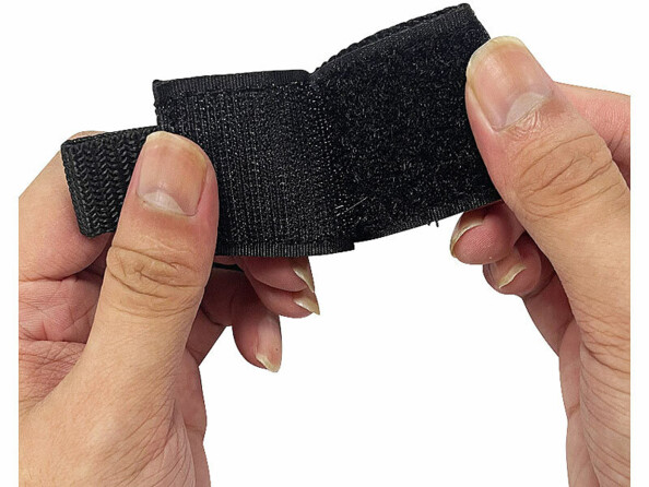 attaches câbles à scratch pour suspension