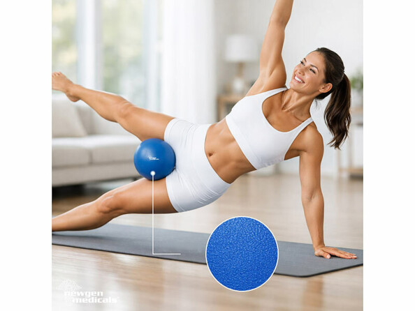 Ballon de gymnastique Ø 23 cm en situation avec femme faisant des exercices