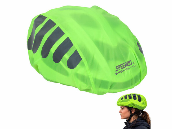Housse de pluie réfléchissante pour casque de vélo et mise en situation