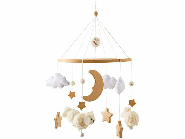 Mobile en bois pour bébé avec étoiles, nuages et moutons