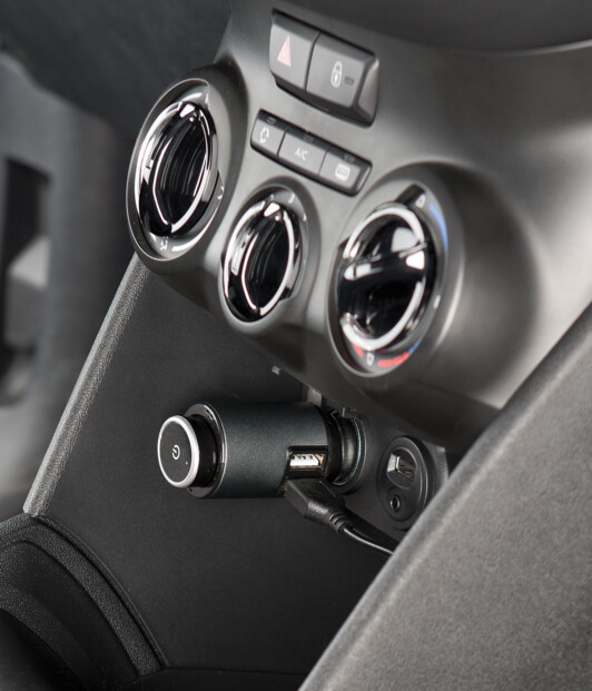 Mini oreillette Bluetooth 4.0 avec chargeur 2x USB pour prise allume-cigare 12V