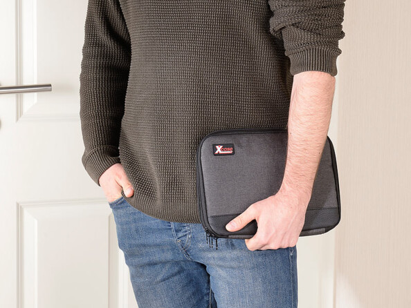 Pochette de transport avec compartiment rembourré pour tablette jusqu'à 9,7"
