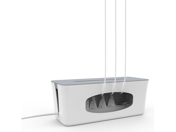 Boîte de rangement pour multiprise mise en situation avec câble