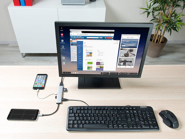 Hub USB et adaptateur smartphone/ordinateur avec souris optique et clavier USB