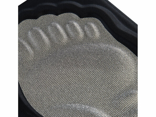 zoom sur appareil de massage EMS pour pieds