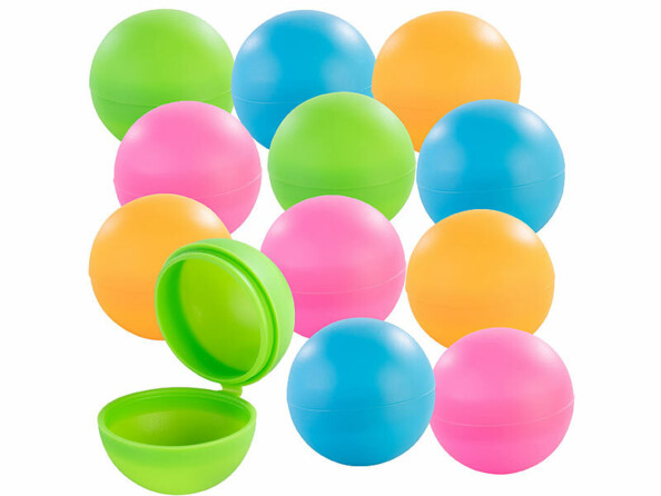 12 bombes à eau réutilisables Ø 6,5 cm dont une ouverte