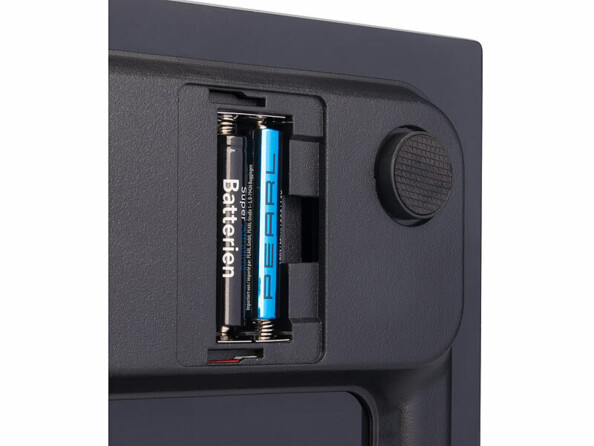 Pèse-personne à impédancemètre connecté en verre