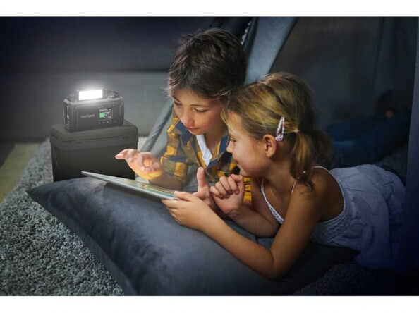 Radio de secours SOL-1555 avec dynamo, batterie externe 20000 mAh et lampe LED