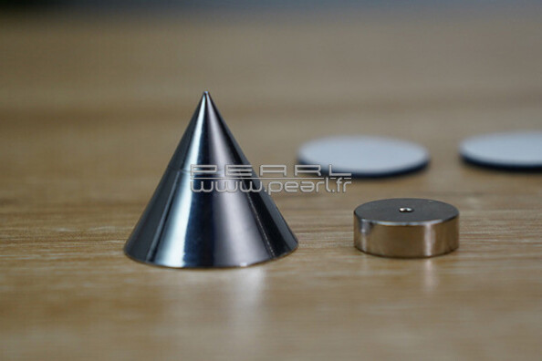 4 Découpleurs Hi-Fi finition chromé Dynavox