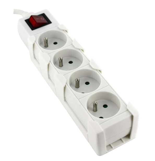 Alors surélevez votre multiprise avec ce support mural pour multriprises de toutes tailles