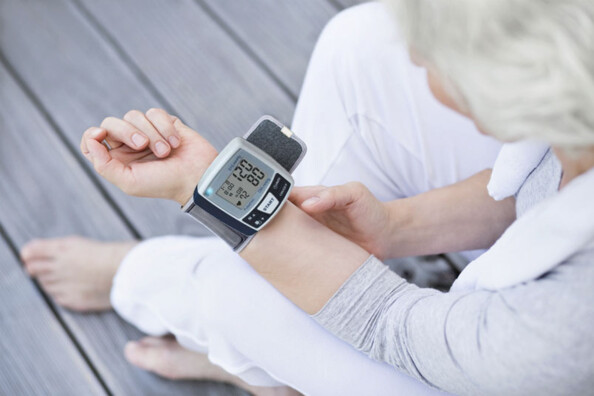 Tensiomètre automatique pour poignet
