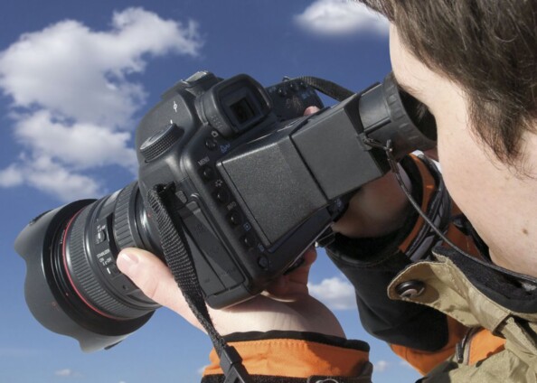 Viseur avec agrandissement pour écran LCD d'appareil photo