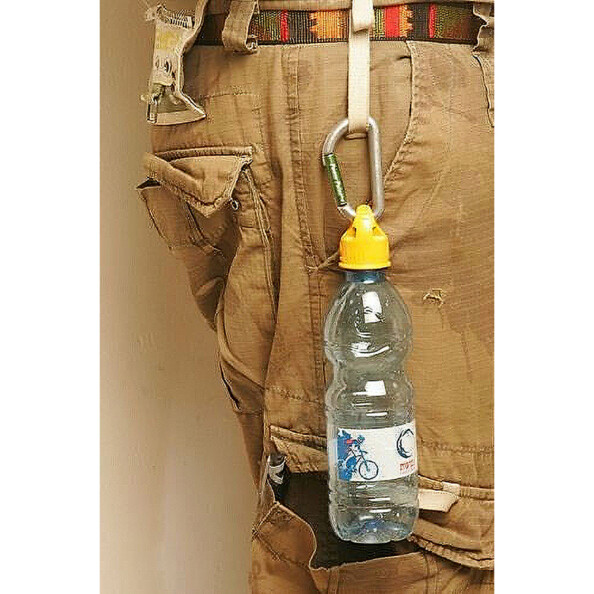 Bouchon universel avec mousqueton ''Cap2go ''