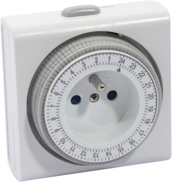 Programmateur-minuteur mécanique compact secteur 24 h de la marque Perel