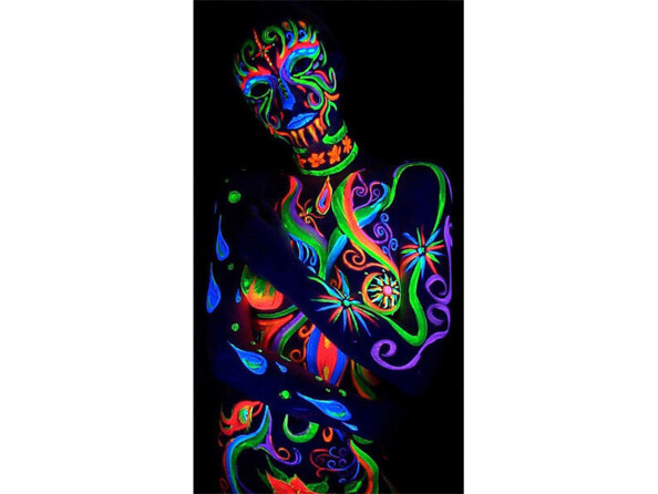 Barre à LED avec lumière UV 18 W. Pattes de fixation pour sol, mur et plafond