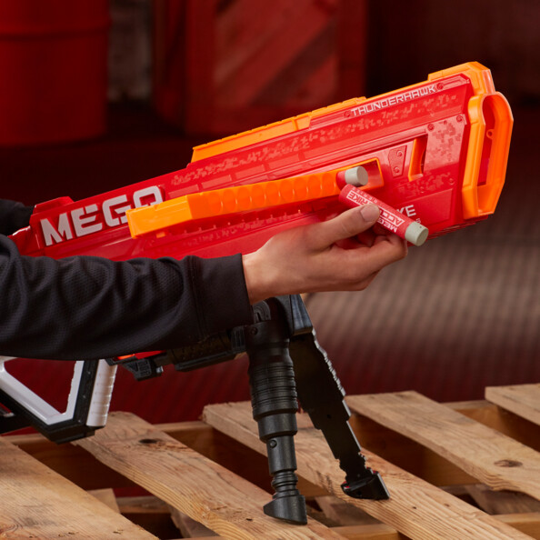 Blaster Nerf Mega Thunderhawk avec trépied.