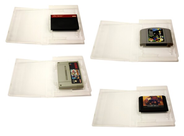 4 boîtes spéciales pour ranger des jeux rétro de N6, Snes et Mega Drive.