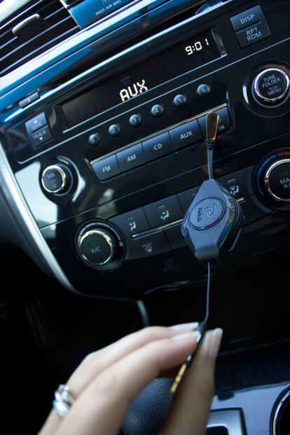 Câble audio jack-jack 3.5 mm rétractable Retrak Premium - 1,50 m