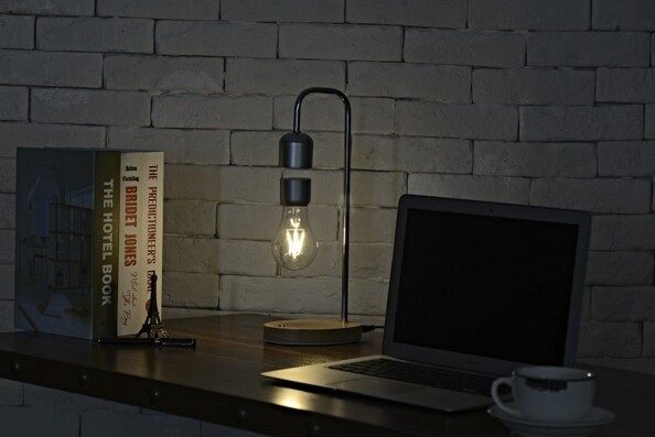 Lampe ampoule à LED en lévitation NoFall