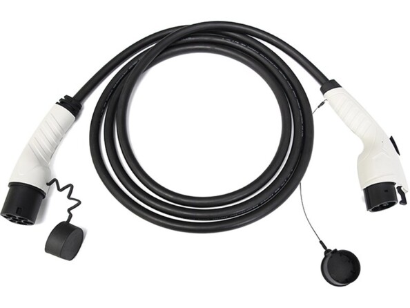 Câble de recharge pour voiture électrique ou hybride rechargeable coloris noir et blanc enroulé sur lui-même