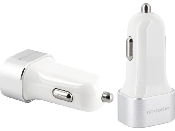 Chargeur rapide allume-cigare pour voiture et moto Novodio 48 W coloris argent