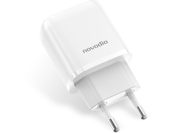 Chargeur rapide 20 W Novodio coloris blanc avec fiche d'alimentation secteur européenne