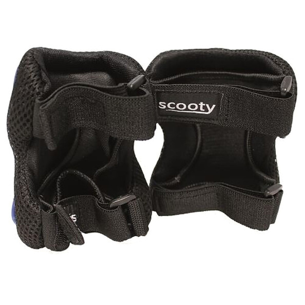 Deux protections noires en mesh avec sangles et boucles plastique, étiquette Scooty, sur fond blanc