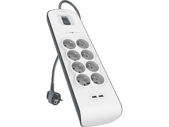 Multiprise parafoudre 8 prises avec 2 ports USB de la marque Belkin
