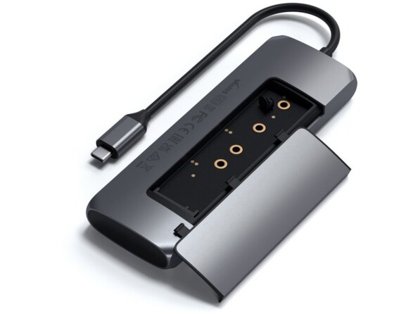 Vue du dessus du boîtier SSD coloris gris sidéral avec câble USB-C et compartiment pour barrette ssd M.2 SATA