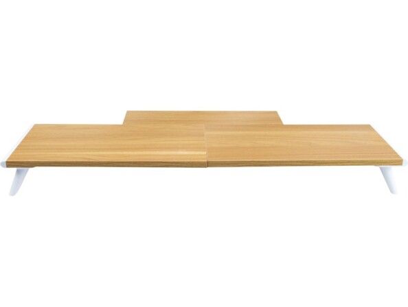 3 plateaux réglables pour écran PC en bois clair sur pieds de support blancs