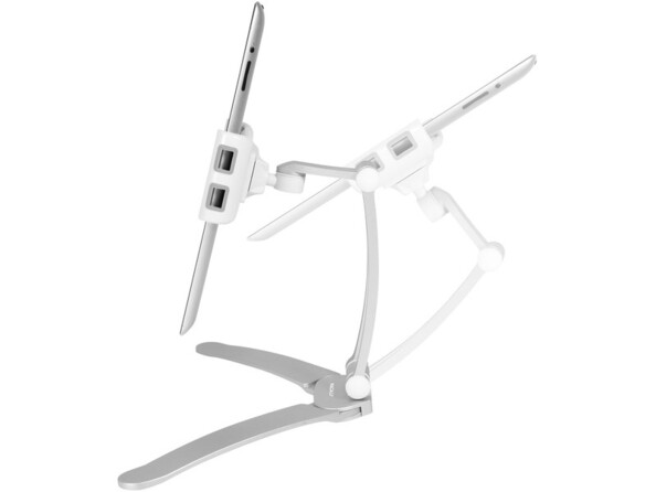 Simulation du basculement vers l'arrière du corps du support en plastique ABS et aluminium