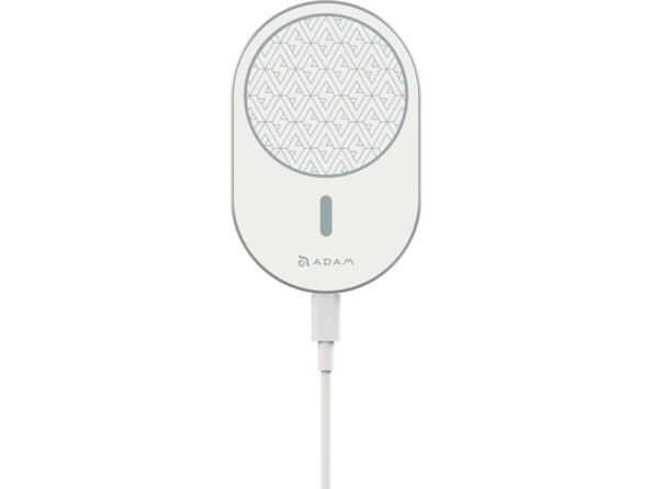 Vue de face du chargeur auto sans fil magnétique coloris blanc Omnia C2 avec câble de chargement USB branché à son port USB-C