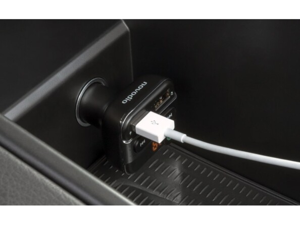 Novodio Streamy installé dans une voiture