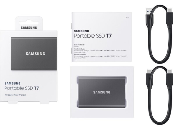 SSD Samsung T7 dans son emballage avec câble USB-C vers USB-C et câble USB-C vers USB-A