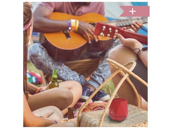 Enceinte Bluetooth portable TecPlus avec une autonomie : Jusqu'à 8 heures, temps de recharge d'environ 3 heures