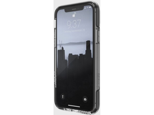 iPhone 11 Pro avec écran allumé protégé par un contour surélevé de la coque noir transparent