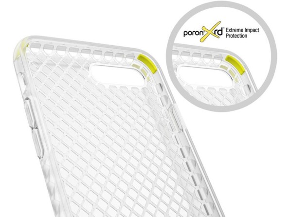 Gros plan sur les coins renforcés en Poron XRD de la coque antichoc coloris transparent et vert pomme