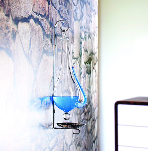 Baromètre de Goethe mis en situation sur un mur.