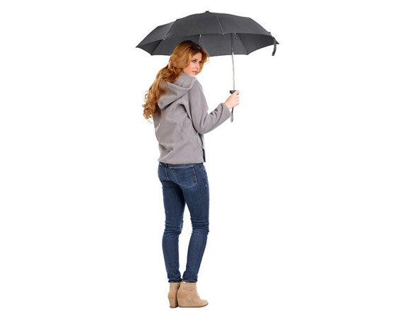 Parapluie ergonomique avec manche décentré